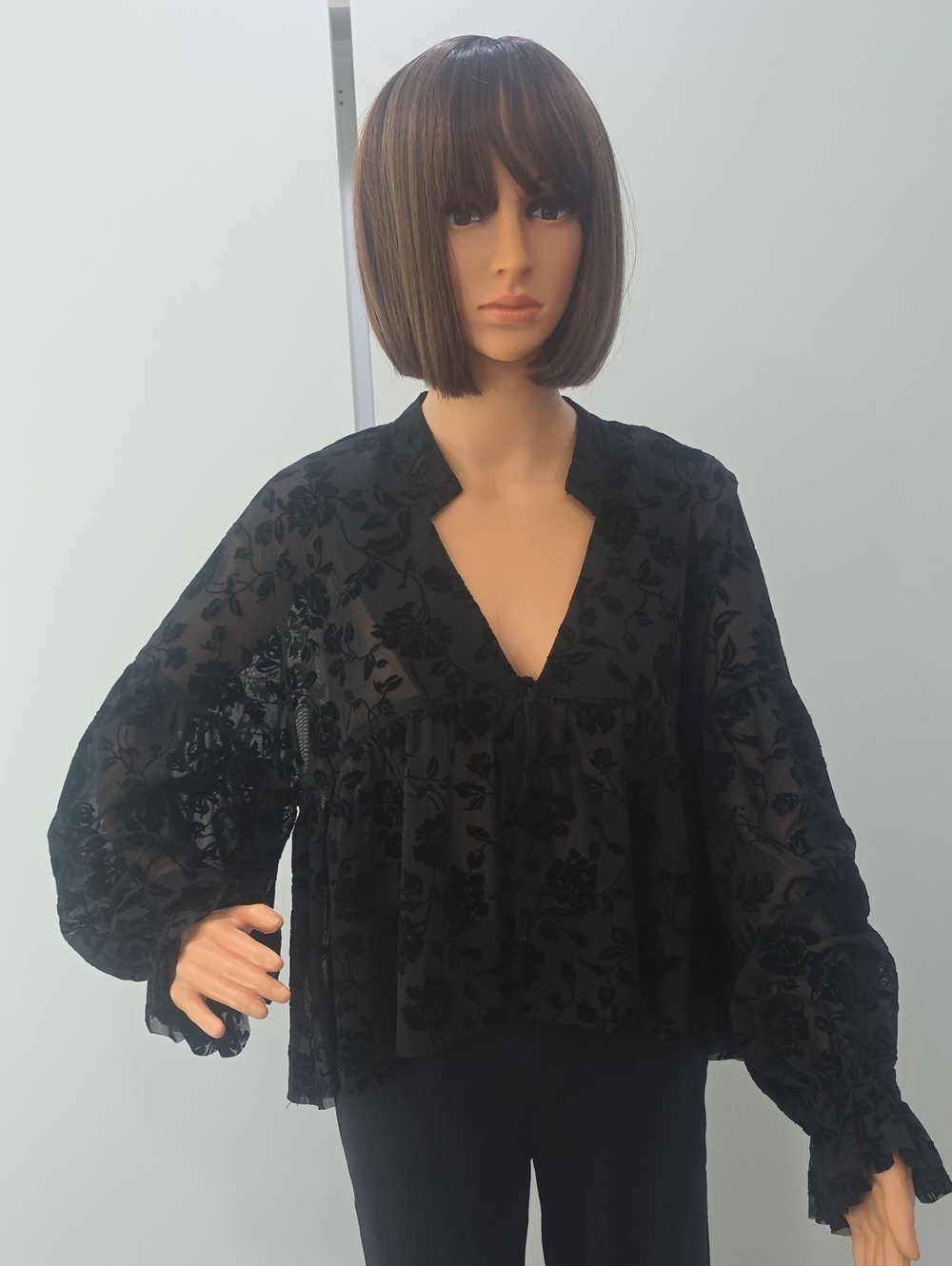 Free People Black Sheer Burnout Floral Tie-Front Peasant Blouse. Size XS